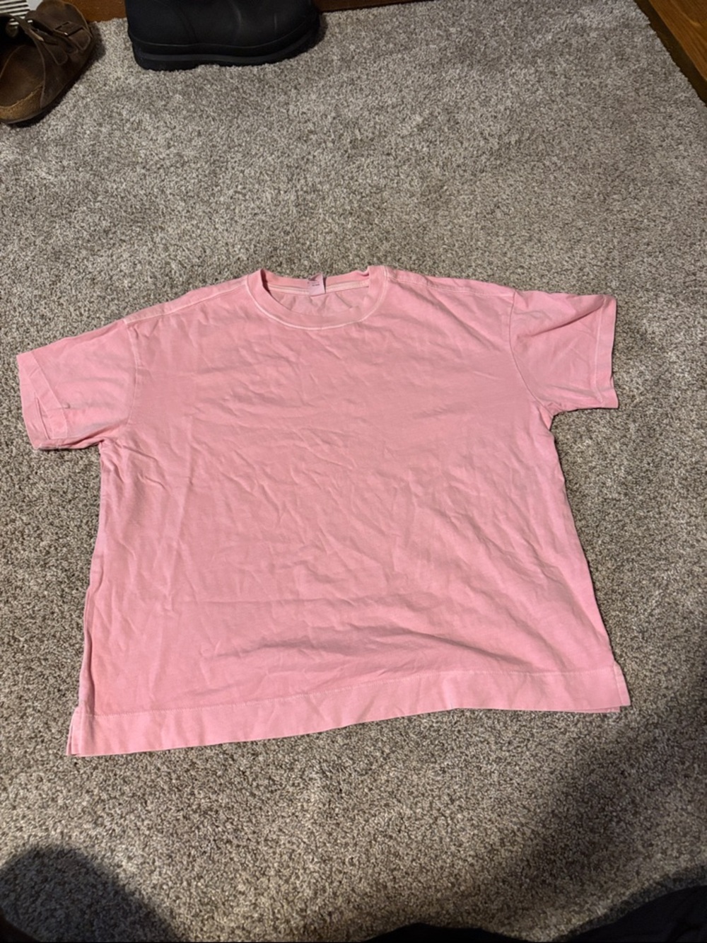 Women’s Classic Crewneck T-Shirt - Pink